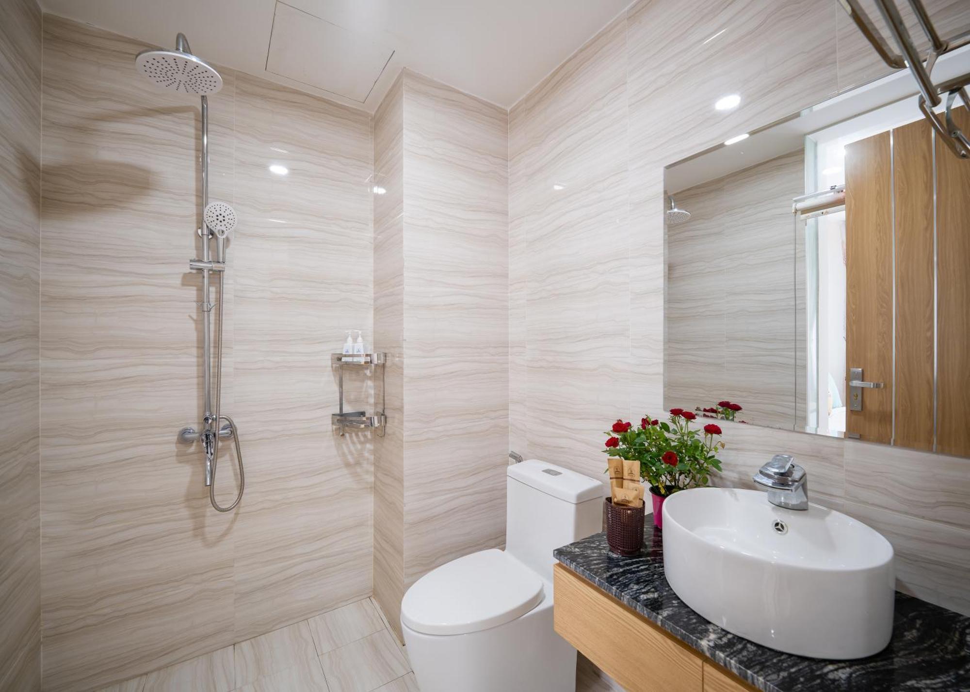 Blue-S Hotel & Apartment ดานัง ภายนอก รูปภาพ